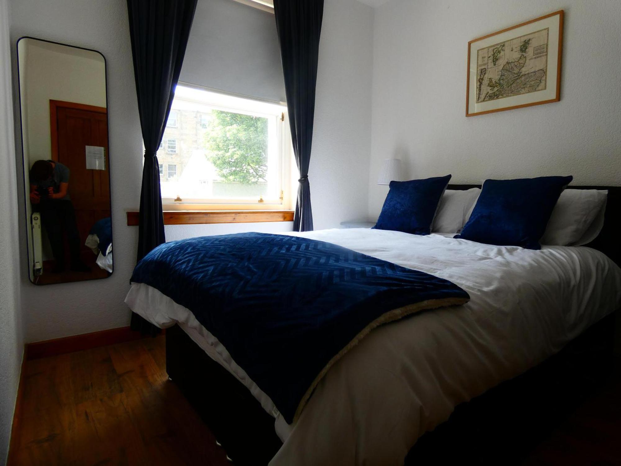 Central 2-Bed Flat In Edinburgh Apartment ภายนอก รูปภาพ